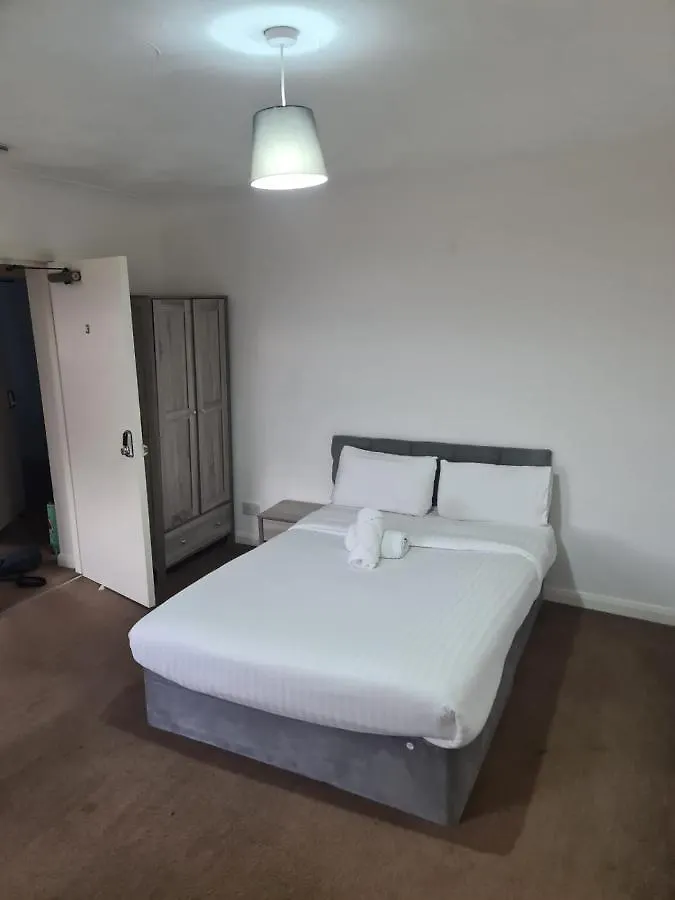 Guest house 24Hr Self Check In Apartment Central Barnsley United Kingdom