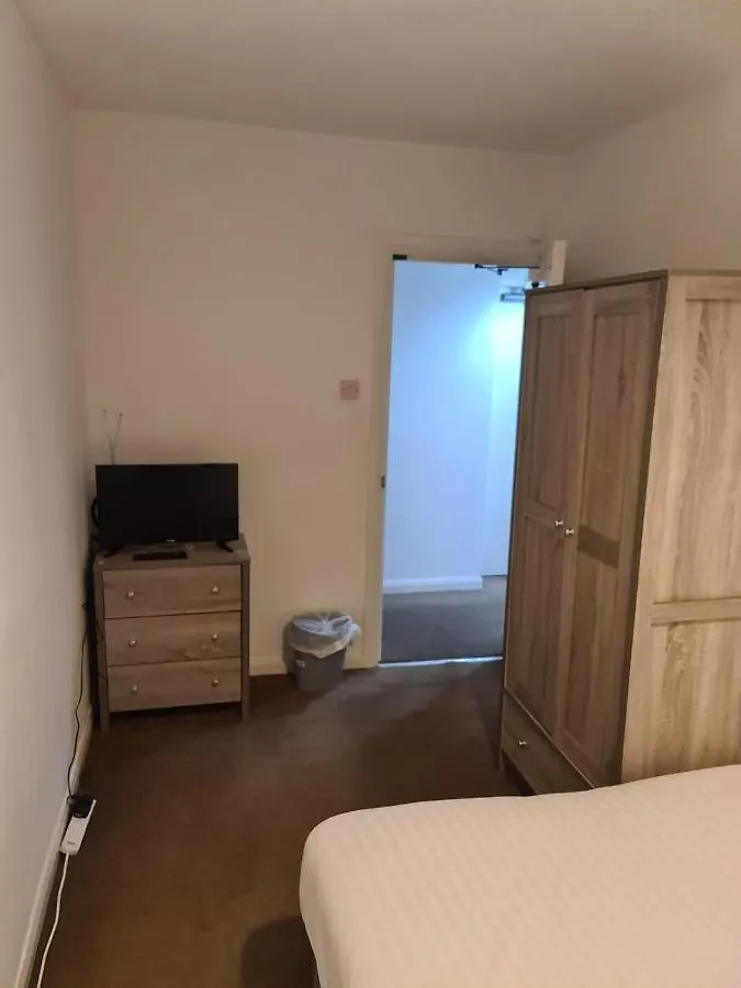 24Hr Self Check In Apartment Central Barnsley 0*,